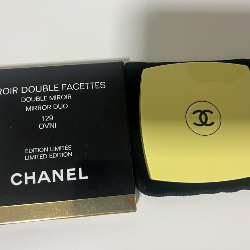 Chanel limited edition double mirror